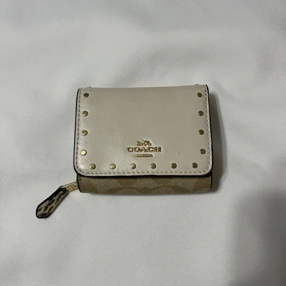 🟡 Coach Small Trifold Leather Wallet in Signature Canvas - Picture 4 of 7